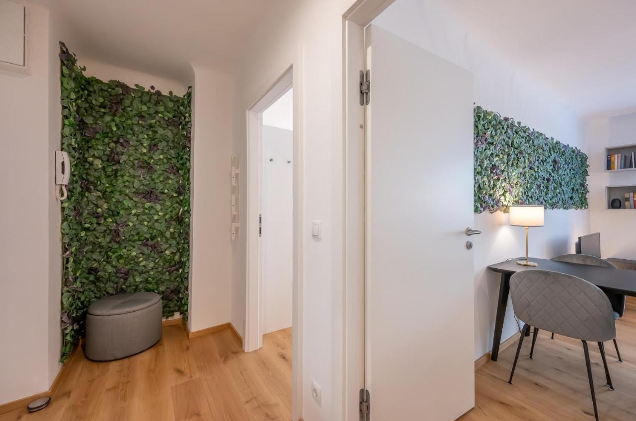 Modern City Center Apartment Vienna Exterior photo
